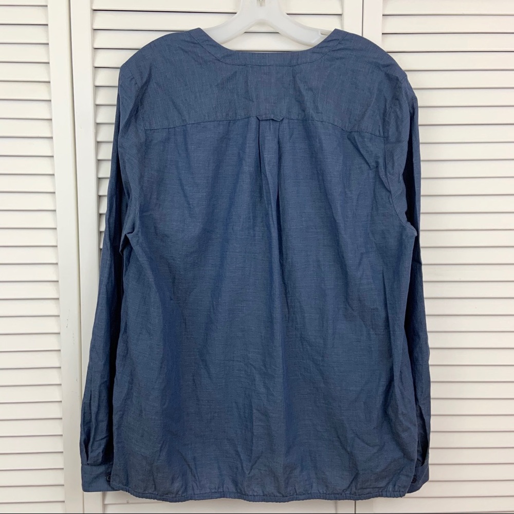 NWOT LOFT Ruffled Button Down Blouse - Picture 2 of 4